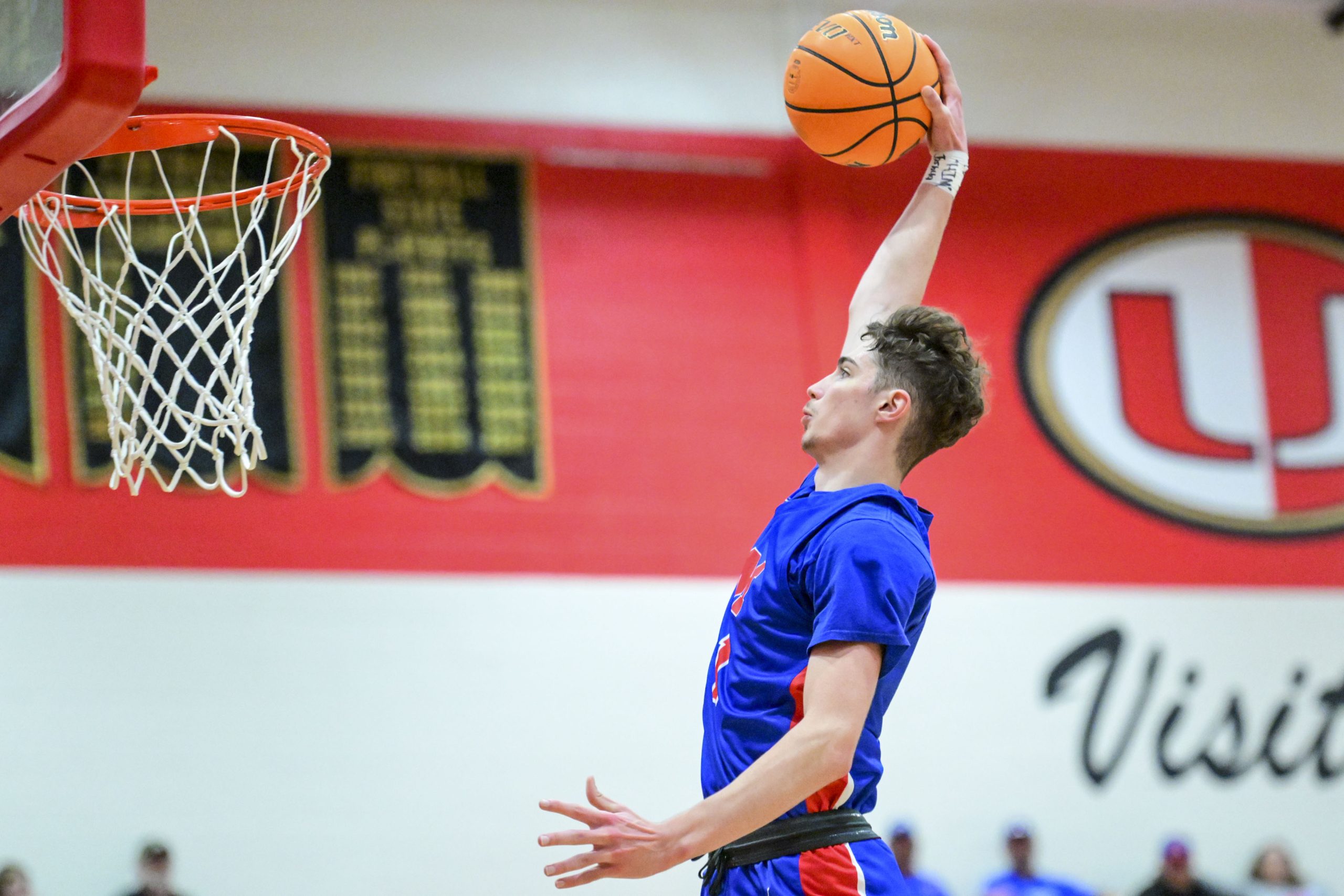 Mohigan boys show dominance, Hawks finish weekend strong